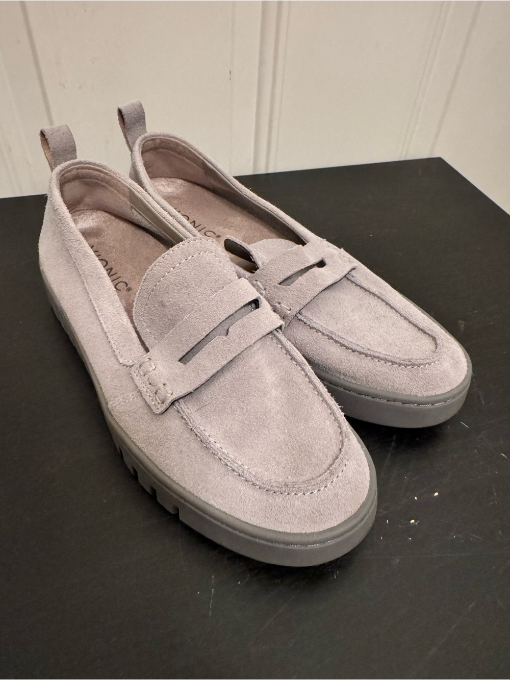Vionic Uptown Hybrid Penny Suede Loafer Grey Size 7 Slip On